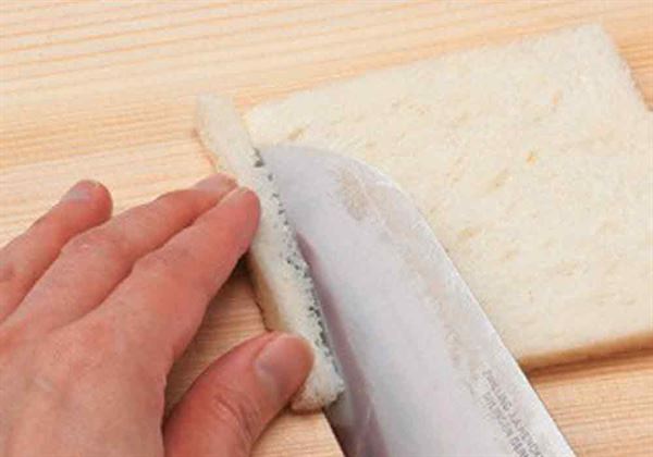 三明治怎么切 熱熱切、來回拉