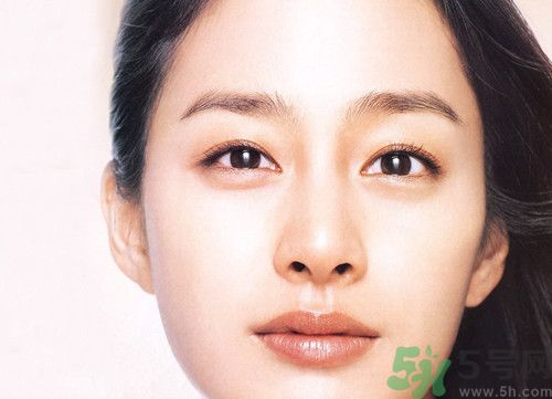 冬天痘痘越來(lái)越多是怎么回事？冬天痘痘要怎么去除