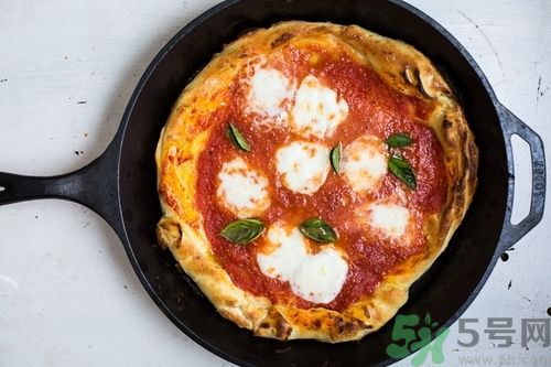 誰說吃pizza會變胖？瑪格麗特披薩 不會變胖的披薩吃法