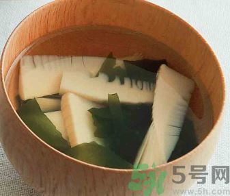 春天吃什么食物排肝毒？排肝毒吃什么最好？