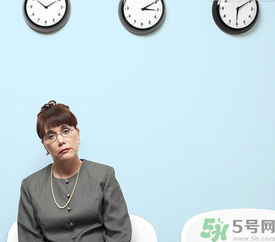 出現(xiàn)強(qiáng)迫癥怎么辦？如何治療自己的強(qiáng)迫癥？