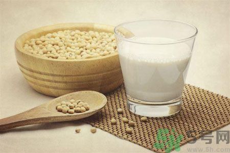 降低膽固醇的方法有哪些？降低膽固醇吃什么好？