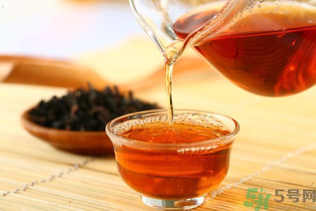 春天喝紅茶好不好？春天喝紅茶還是喝綠茶好呢？