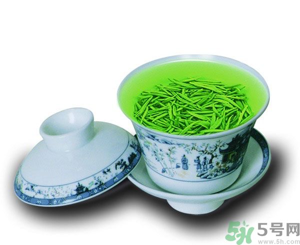 春天喝紅茶好不好？春天喝紅茶還是喝綠茶好呢？