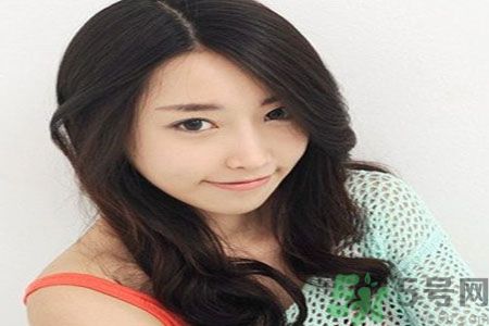 臉大的女生適合短發(fā)嗎？臉大的女生適合什么發(fā)型？