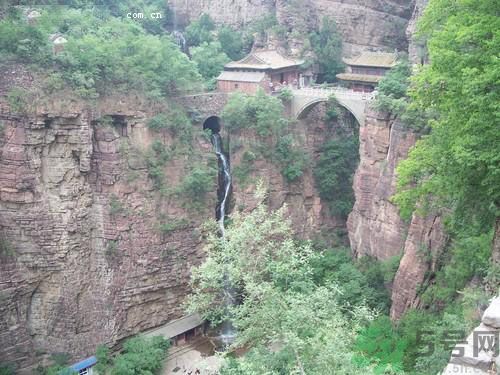 北京過山車懸掛高空 出門游玩注意事項(xiàng)有哪些？