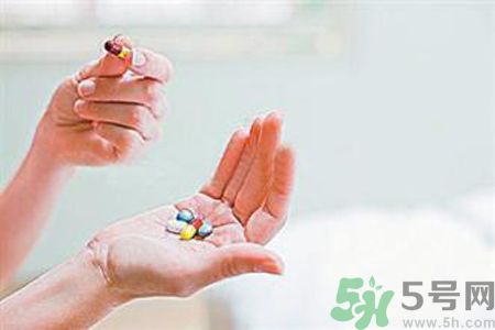 喉嚨發(fā)炎怎么辦？喉嚨發(fā)炎吃什么好得快？