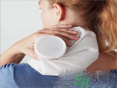 落枕了怎么辦？落枕了什么方法最有效？