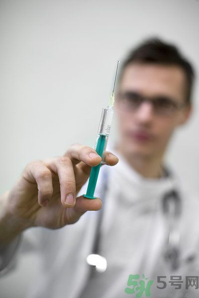 假疫苗打了有什么副作用？非法疫苗打了怎么辦？