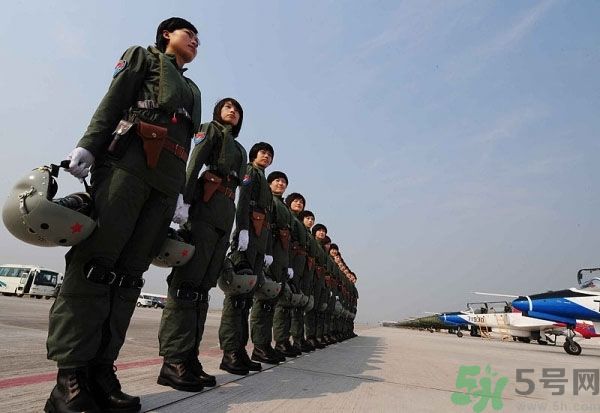 公交車遇到色狼怎么辦？防色狼手冊(cè)教你一招搞定！