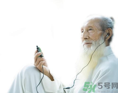 從身體特征看出你是否長壽？要長壽學(xué)要做這些？
