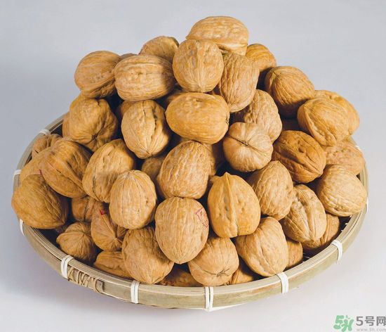 胡桃可以減肥嗎？吃胡桃有什么好處？