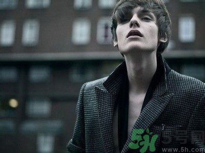 讓妻子最易出軌8種男人你知道？女人要擦亮眼睛！