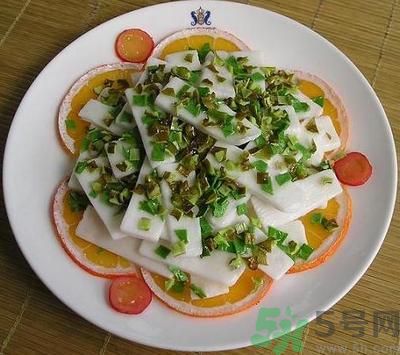 香椿拌豆腐怎么做？香椿拌豆腐好吃嗎？