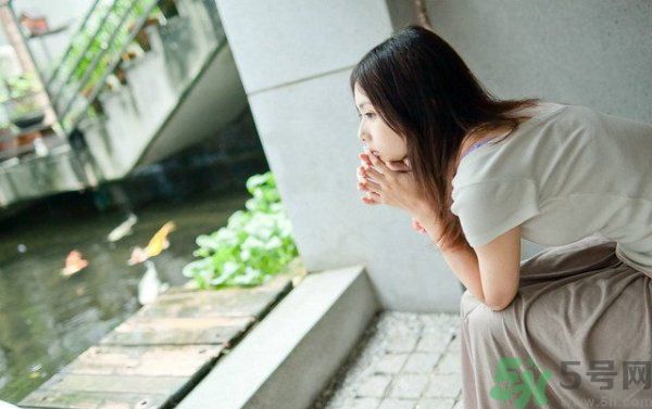 月經(jīng)推遲怎么辦？月經(jīng)推遲是什么原因？