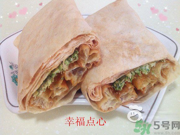 香椿雞蛋餅怎么做？香椿煎蛋餅做才能好吃？