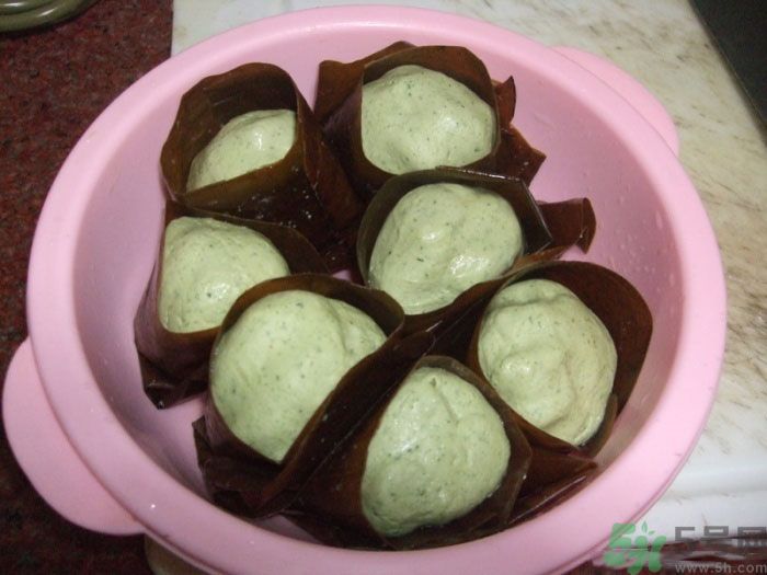 客家艾粄怎么做呢？艾粄怎么做才好吃？