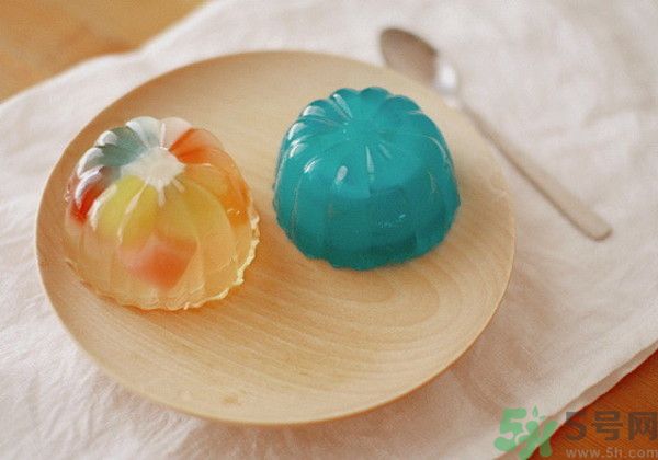 果凍吃多了好嗎？哪些食物含有添加劑？