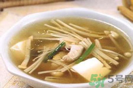 春季喝什么湯好？春季喝什么湯養(yǎng)生？