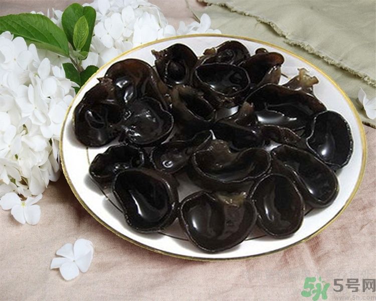 黑木耳的價格是多少？黑木耳要怎么挑選？