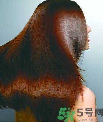 護發(fā)小妙招有哪些？怎么養(yǎng)頭發(fā)會黑亮？