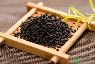 黑芝麻怎么吃可以治白發(fā)？黑芝麻真的能治白頭發(fā)？