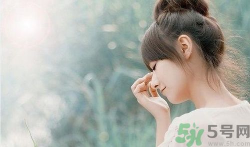 90后女孩癱瘓后出版25萬字 女人要怎樣生活最好？