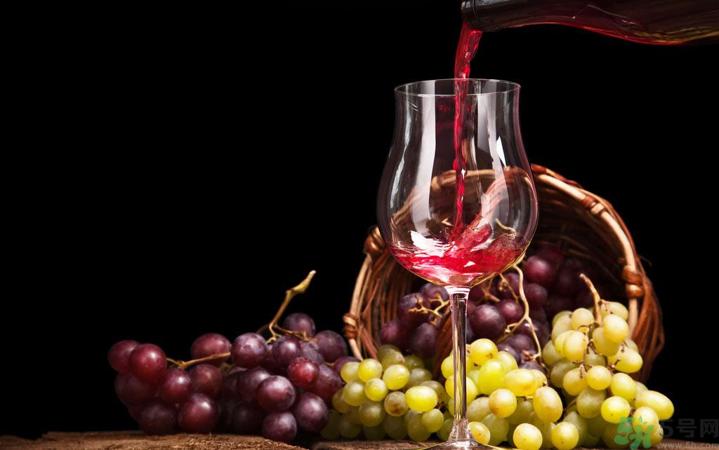 痛風(fēng)可以喝紅酒嗎？痛風(fēng)喝紅酒好嗎？