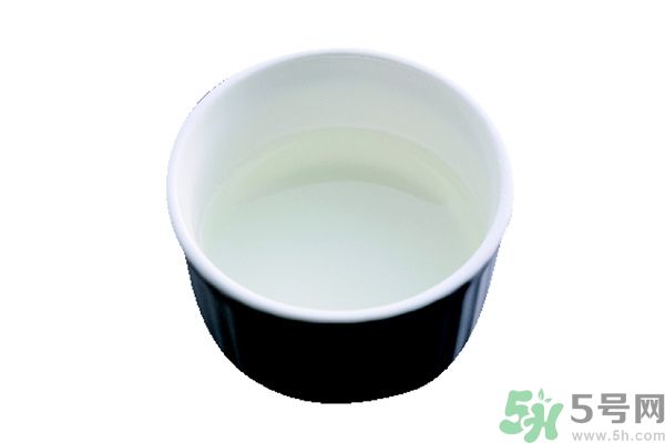 牛奶過期了還能怎么利用？牛奶能去魚腥味嗎？