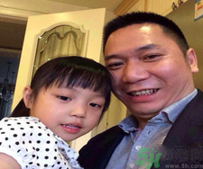 小四月是誰？小四月的爸爸是誰？