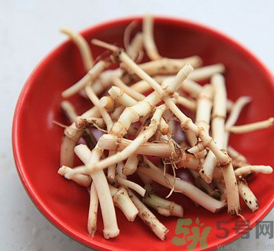 黃瓜可以和魚(yú)腥草涼拌一起吃嗎？黃瓜涼拌魚(yú)腥草好吃嗎？