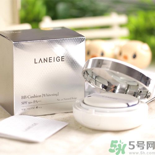 蘭芝和赫拉BB氣墊霜哪個(gè)遮瑕效果好？蘭芝和赫拉哪個(gè)好用？