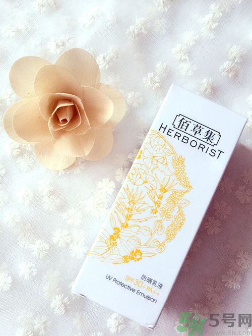 干性皮膚用佰草集防曬霜哪個好？干性皮膚用佰草集防曬霜好嗎？