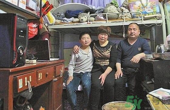 住窩棚夫婦倆十多年堅守女兒失蹤路口 如何預(yù)防孩子走失？