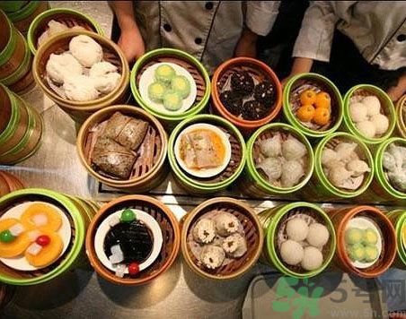 早餐吃面還是包子比較好？早餐吃包子和面健康嗎？