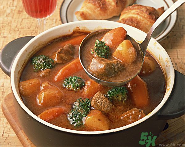 牛肉怎樣才能煮軟爛？牛肉烹飪中要注意什么？