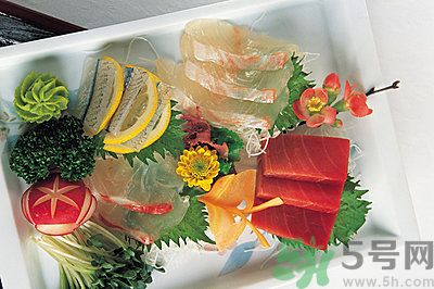 生魚片的做法是什么？如何自制生魚片？