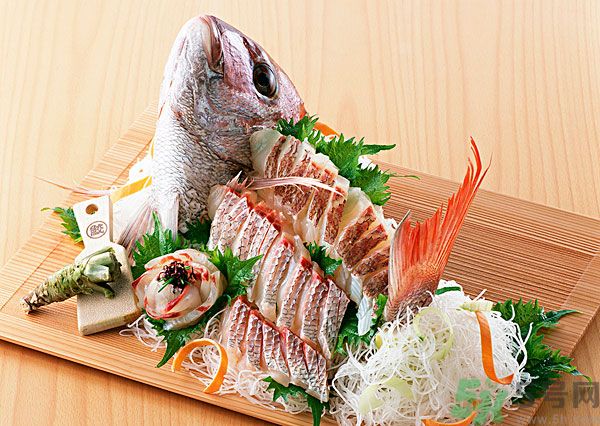 生魚片的做法是什么？如何自制生魚片？