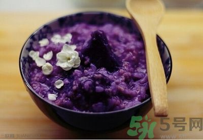 紫薯是轉(zhuǎn)基因食品嗎？紫薯有什么好的功效？