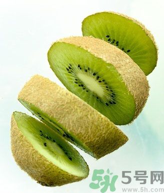 牙齦出血吃獼猴桃有用嗎？吃獼猴桃能治牙齦出血嗎？