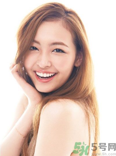 花生可以美白牙齒嗎？怎么用花生美白牙齒？