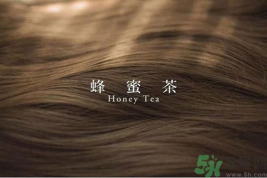 第一次自己染頭發(fā) 今年流行發(fā)色要怎么染？