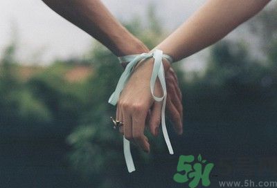 用醋泡手可以護膚嗎？怎么用醋泡手？