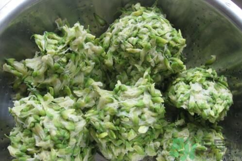 槐花怎么做好吃？槐花的做法有哪些？