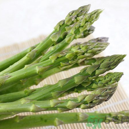 吃蘆筍有什么好處？蘆筍有什么營養(yǎng)價值？