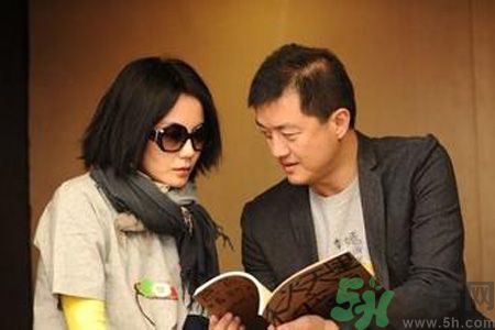 李亞鵬寫給王菲的情詩寫了什么？王菲和李亞鵬為什么離婚？