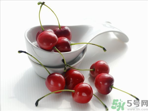 來月經(jīng)能吃櫻桃嗎？經(jīng)期吃櫻桃好嗎？