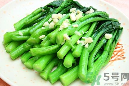 炒青菜為什么發(fā)黑？炒青菜發(fā)黑怎么辦？