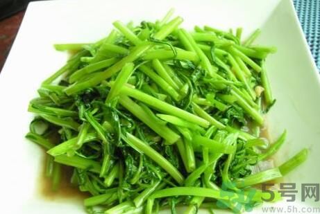 炒空心菜發(fā)黑怎么辦？空心菜怎么炒不發(fā)黑？