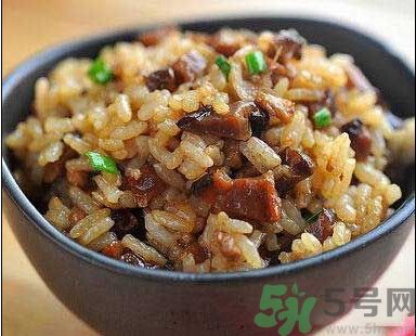寶寶吃西紅柿炒米飯好嗎?寶寶能吃番茄蛋炒飯嗎？